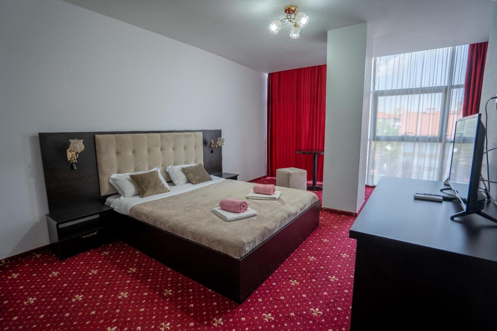 N Hotel