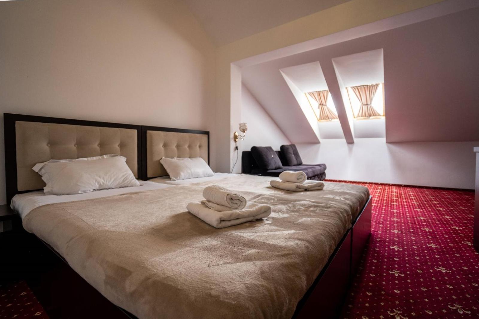 Hotel N